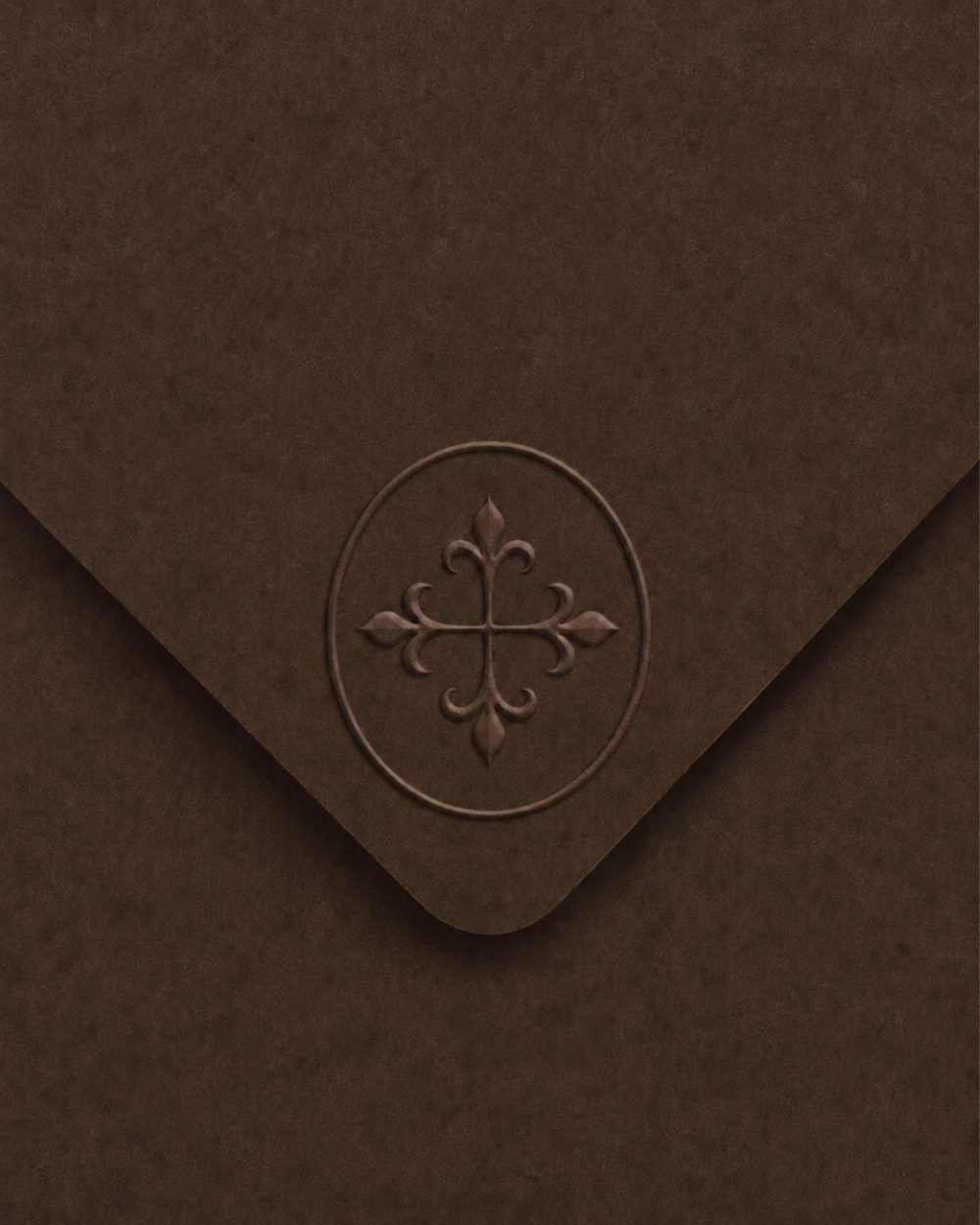 A brown envelope embossed with the KÁSIE emblem